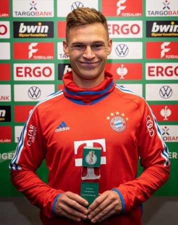 Киммих - лучший игрок матча "Майнц" - "Бавария"